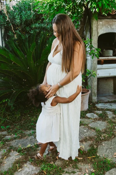 Séance photo grossesse en famille à Pégomas | Côte d'Azur