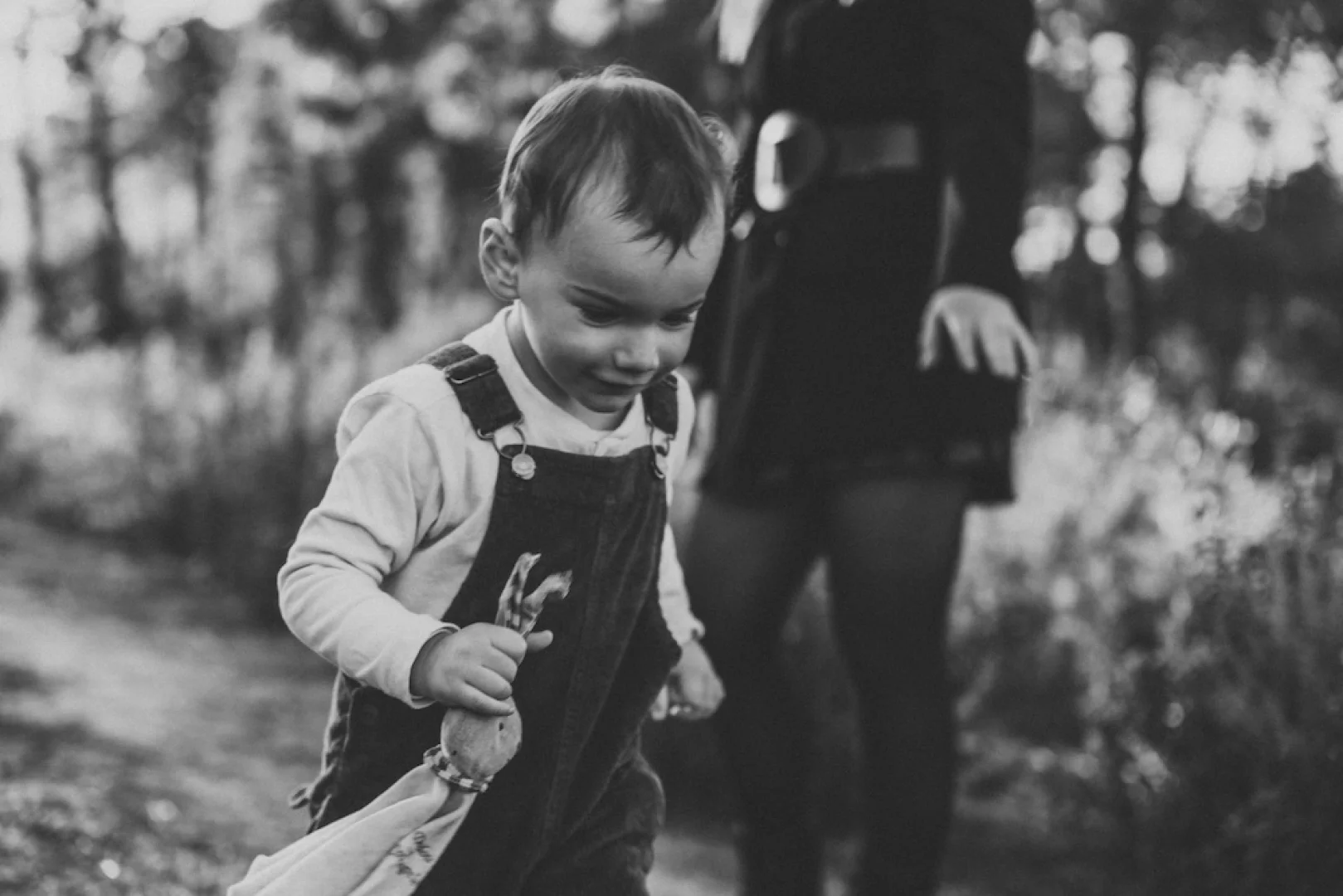 enfant-noir-et-blanc-photo