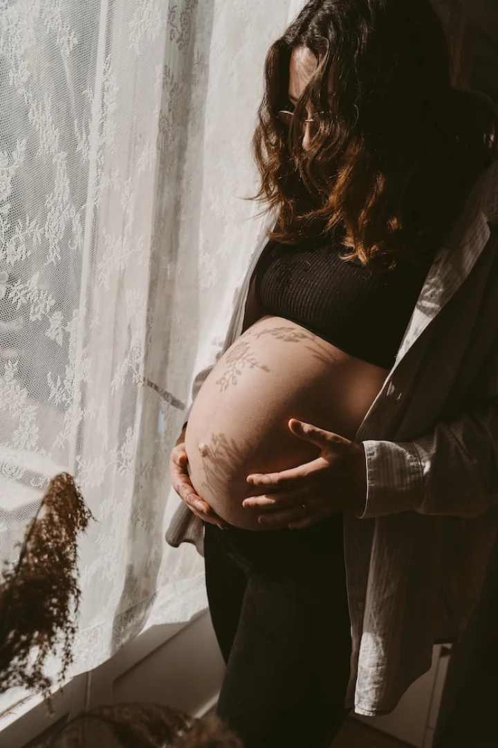 photo-studio-grossesse-pegomas