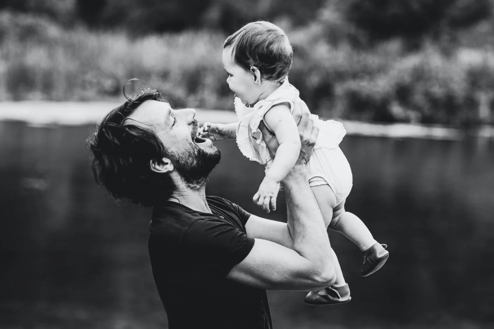 portrait-famille-noir-et-blanc