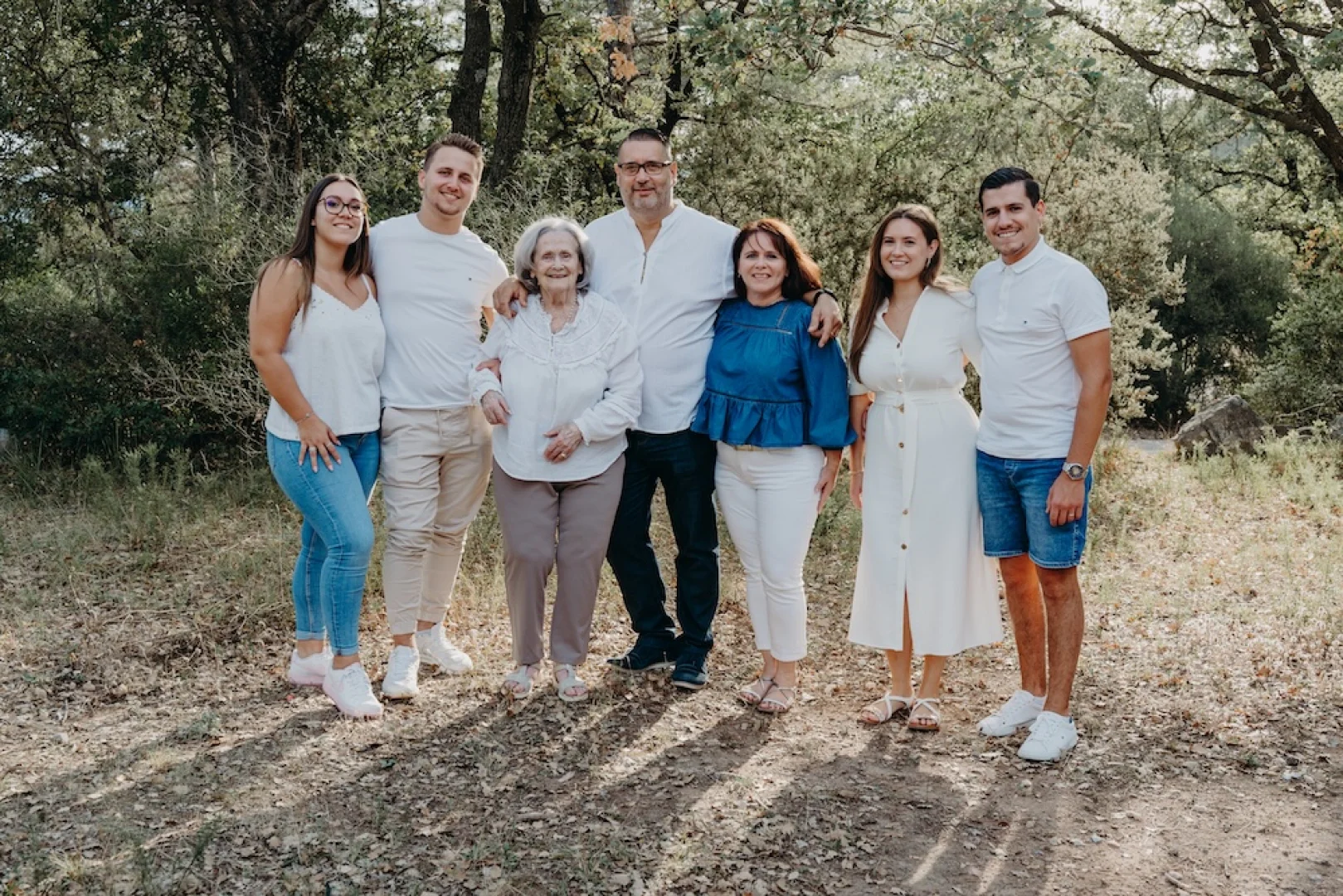 shooting-photo-famille-intergenerationnelle